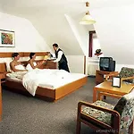 Gruenberg Am 3*