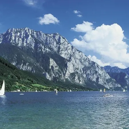 Hotel Gruenberg Am Gmunden