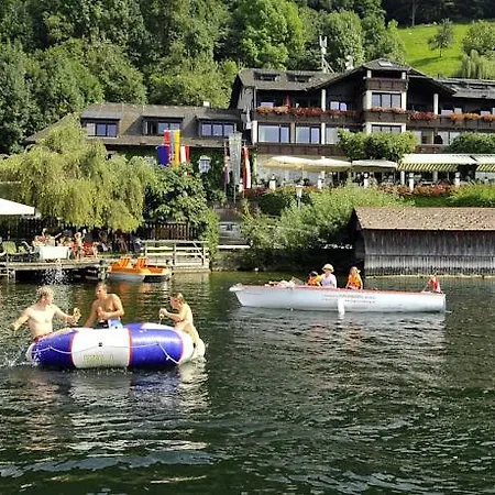 Gruenberg Am Hotel Gmunden