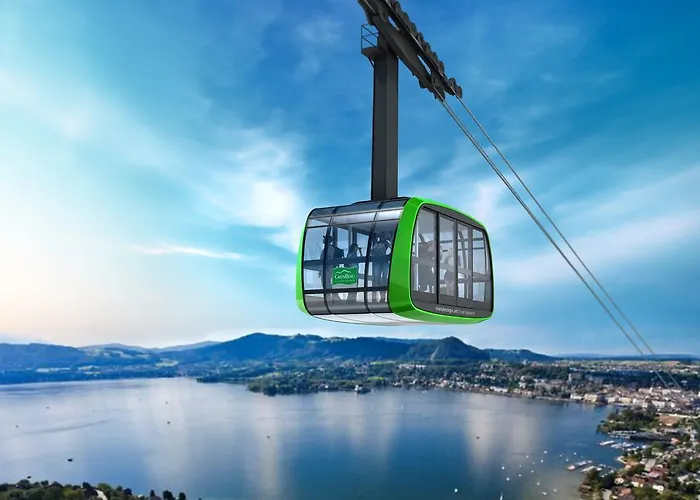 란트하우스 그륀베르크 암 제 3*