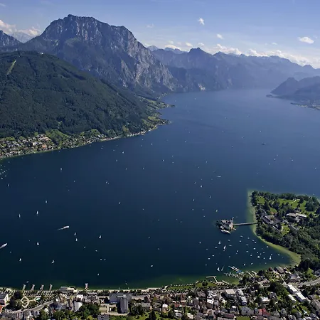 מלון Gruenberg Am 3*