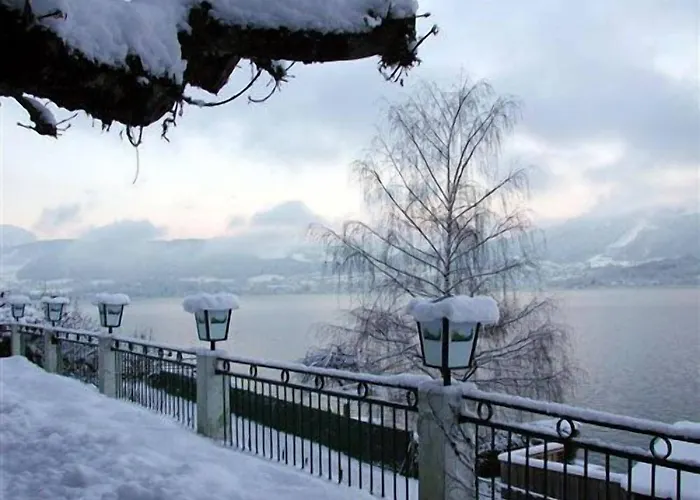 Gruenberg Am Hotel Gmunden