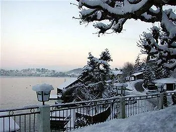 Gruenberg Am Hotell 3*